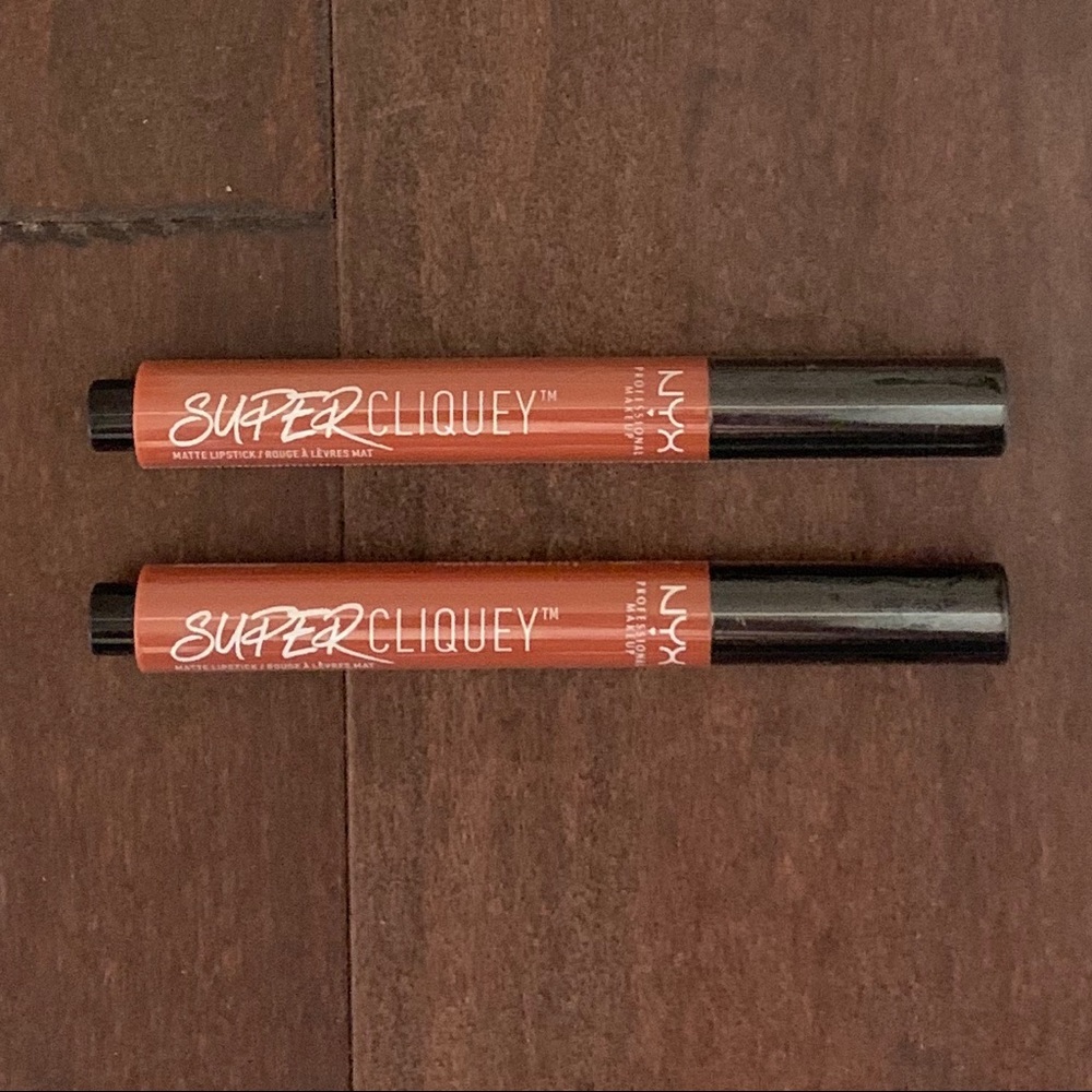 2 NYX Matte Lipsticks